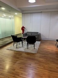 High Street Centre (D6), Office #517786411